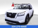 New 2025 Nissan Pathfinder Platinum image 1