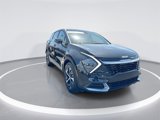 Used 2025 Kia Sportage EX image 2