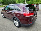 Used 2017 Kia Sorento AWD image 3