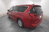 New 2025 Chrysler Pacifica Select image 6
