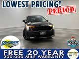Used 2024 Kia Sorento S image 1