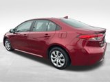 Used 2022 Toyota Corolla LE image 5