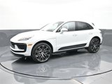 New 2026 Porsche Macan image 2