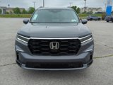 New 2025 Honda Pilot Touring image 4