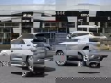 New 2025 Buick Envision Avenir image 3