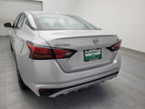 Used 2023 Nissan Altima 2.5 SV image 6