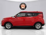 Used 2022 Kia Soul LX w/ Technology Package image 3