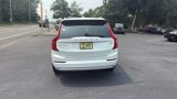 Used 2022 Volvo XC90 T5 Momentum w/ Climate Package image 5