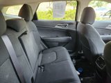 Used 2023 Kia Sportage LX image 6