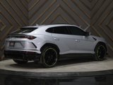 Used 2022 Lamborghini Urus image 2