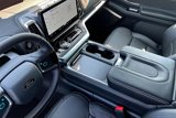 New 2025 Ford Expedition Platinum image 5