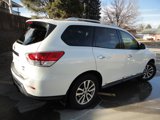 Used 2015 Nissan Pathfinder SL w/ Trailer Tow Package image 4