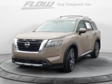New 2025 Nissan Pathfinder Platinum image 3
