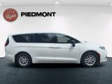 New 2026 Chrysler Pacifica Select image 5
