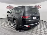 Used 2023 Jeep Wagoneer 4WD w/ Premium Group I image 5