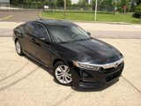 Used 2018 Honda Accord LX image 2