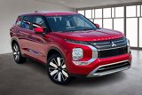 New 2025 Mitsubishi Outlander SE image 3