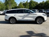 Certified 2022 Lincoln Aviator Reserve w/ Elements Package Plus image 3