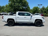 Used 2025 Toyota Tacoma TRD Sport image 3