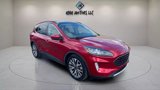 Used 2020 Ford Escape Titanium w/ Titanium Premium Package 2.0 image 3