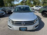 Used 2017 Volkswagen Tiguan Limited w/ Premium Package image 2