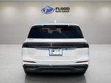 New 2025 Lincoln Nautilus Premier image 4