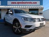 Used 2018 Volkswagen Tiguan SEL image 2