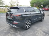 New 2025 Mitsubishi Outlander SE image 6
