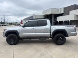 Used 2023 Toyota Tacoma TRD Off-Road w/ TRD Premium Off Road Package image 4