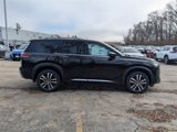 New 2025 Nissan Pathfinder Platinum image 2