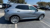New 2025 Buick Envision Avenir image 2