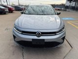 Used 2025 Volkswagen Jetta Sport image 2