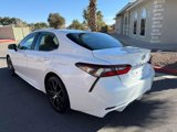 Used 2022 Toyota Camry SE image 3