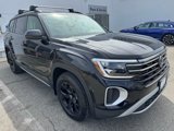 New 2025 Volkswagen Atlas Peak Edition SE image 4