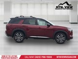 New 2025 Nissan Pathfinder Platinum image 4