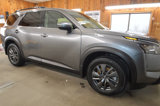 Used 2023 Nissan Pathfinder SV w/ SV Premium Package image 4