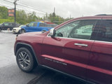 Used 2017 Jeep Grand Cherokee Limited w/ Luxury Group II image 4