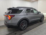 Used 2025 Ford Explorer ST image 4