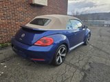 Used 2013 Volkswagen Beetle 2.0T image 4