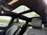 New 2025 Chrysler Pacifica Select image 4