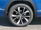 New 2025 Volkswagen Atlas SEL Premium R-Line image 5