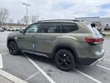 New 2025 Volkswagen Atlas Peak Edition SE image 4