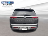 Used 2023 Nissan Pathfinder Platinum image 4