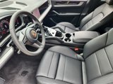 Certified 2025 Porsche Cayenne image 4
