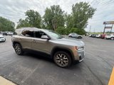 Used 2023 GMC Acadia SLE w/ Driver Convenience Package image 3
