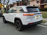 Used 2023 Jeep Grand Cherokee Altitude image 6