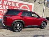 New 2025 Nissan Pathfinder Platinum image 4