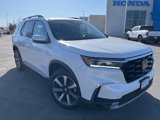 New 2025 Honda Pilot Touring image 2