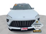 Used 2025 Buick Enclave Avenir image 3