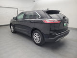 Used 2023 Ford Edge SEL image 3